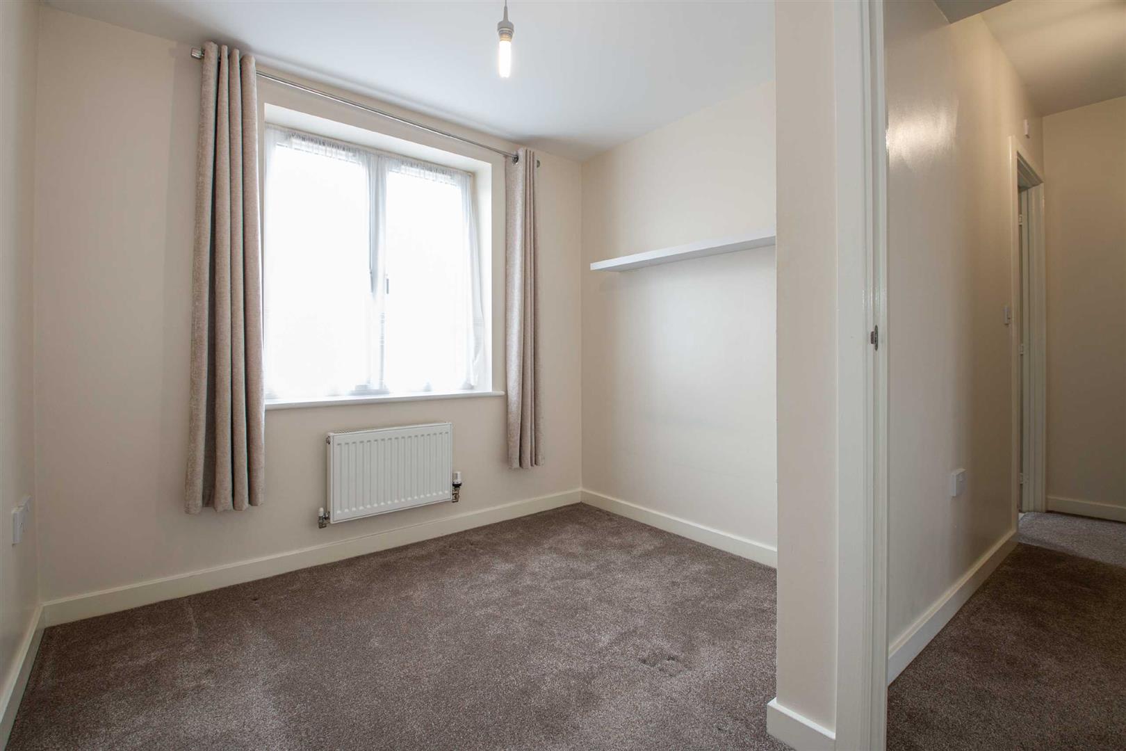 Selkirk Drive, Oakridge Park, Milton Keynes